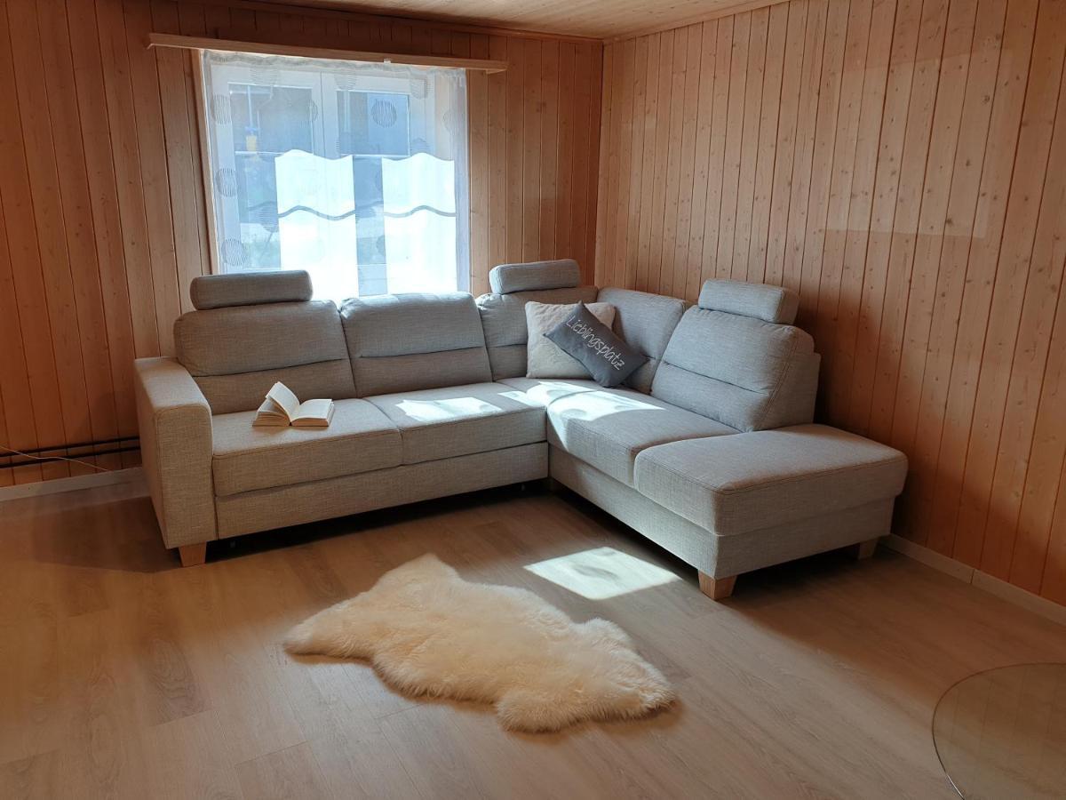 Ferienwohnung Antonia Surcuolm Екстер'єр фото